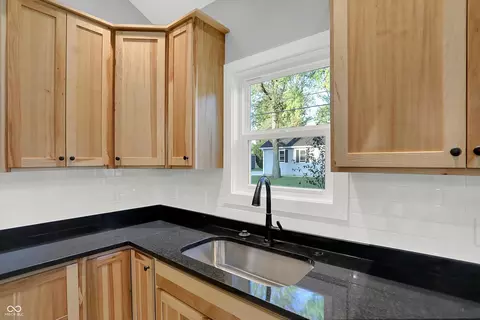 201 E Howard Ave, Arcadia, IN 46030 photo 12