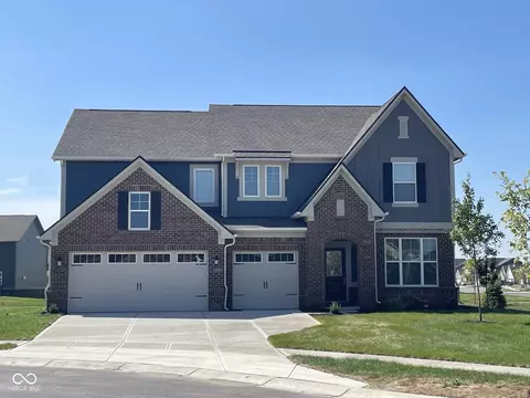 125 Calverley Cir, Westfield, IN 46074