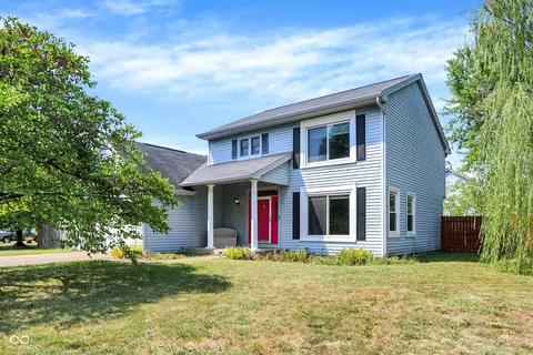 8530 Applewood Ln, Indianapolis, IN 46256