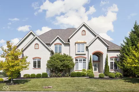 3356 Homestretch Dr, Carmel, IN 46032