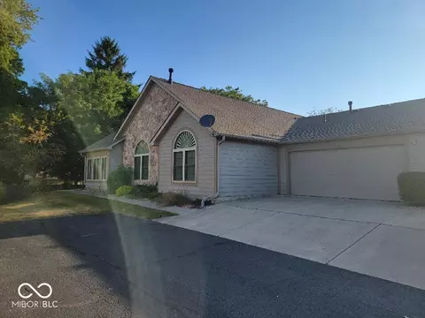 1120 Deerbrook Trl, Greenwood, IN 46142