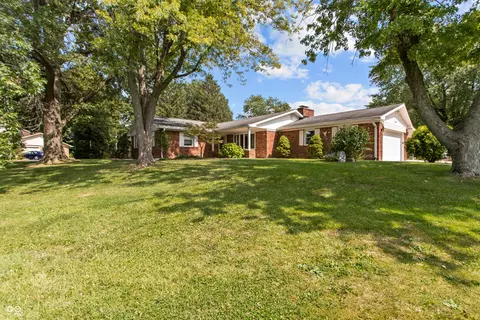 1708 Stoneview Dr, Kokomo, IN 46902
