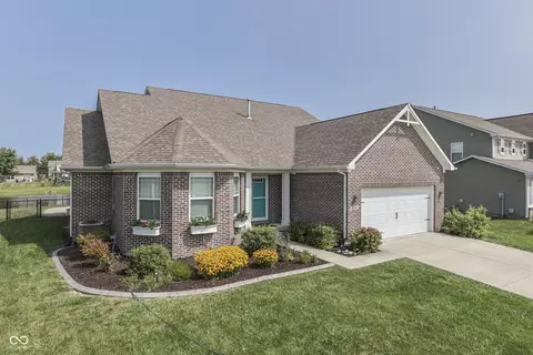 4366 Havens Dr, New Palestine, IN 46163