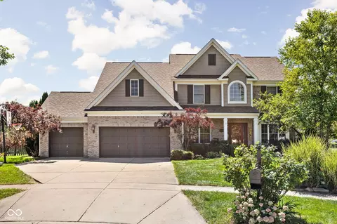 4347 Ledge Rock Ct, Zionsville, IN 46077