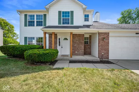 12123 Bearsdale Dr, Indianapolis, IN 46235