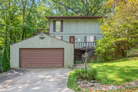 3627 E Ridgecrest Cv, Martinsville, IN 46151