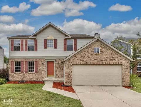 9935 Wellsford Cir, Indianapolis, IN 46236