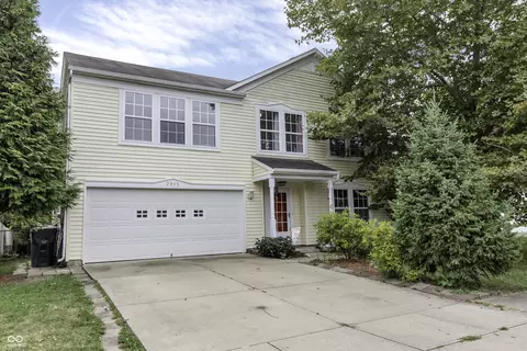 2915 Hearthside Dr, Greenwood, IN 46143