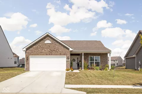 848 Capricorn Dr, Franklin, IN 46131