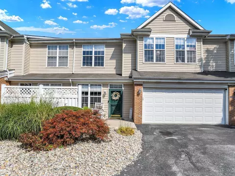 2263 Colfax Ln, Indianapolis, IN 46260