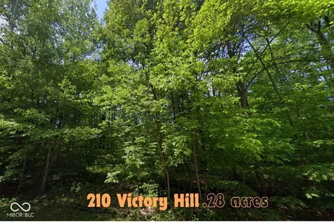210 Victory Hill Dr, Coatesville, IN 46121