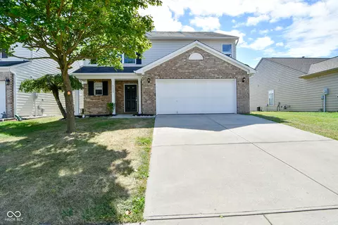 4337 Valley Trace Dr, Indianapolis, IN 46237