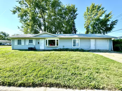 5201 Thrush Dr, Indianapolis, IN 46224