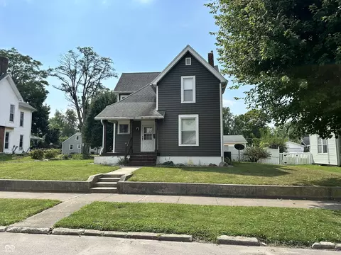 313 E Jefferson St, Crawfordsville, IN 47933