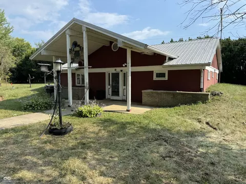4527 E Us Highway 36, Markleville, IN 46056