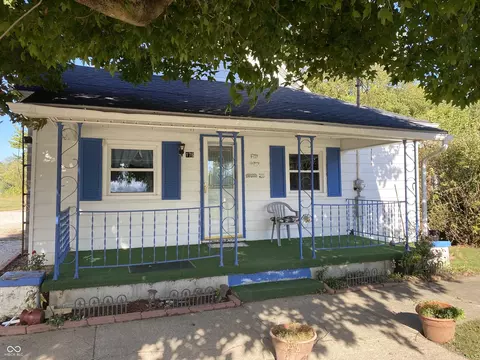 176 Carthage Rd, Charlottesville, IN 46117