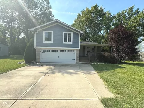 2419 W 66th St, Indianapolis, IN 46268