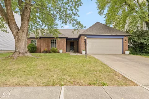 6848 Caro Dr, Indianapolis, IN 46214