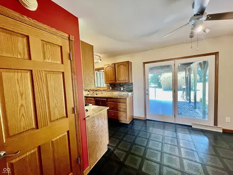 Kitchen - 7935 E State Road 252, Edinburgh, IN 46124 photo 1 of 5