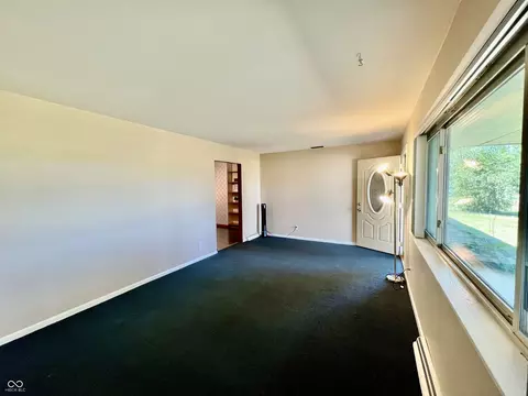 Living - 7935 E State Road 252, Edinburgh, IN 46124 photo 3 of 4