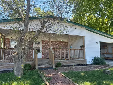 511 N Elliott Ave, Martinsville, IN 46151