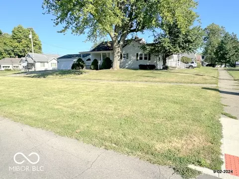 3347 Main St, Anderson, IN 46013