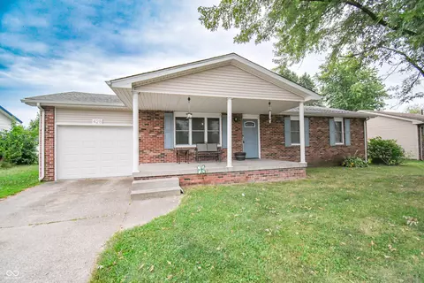 428 N Jackson Park Dr, Seymour, IN 47274