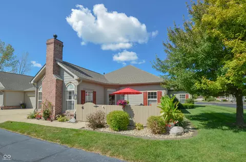 823 Gazebo Way #C, Greenwood, IN 46142