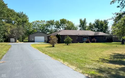4300 Gibbs Rd, Danville, IN 46122