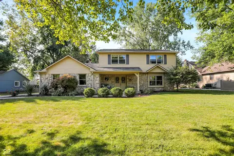 711 Bennett Rd, Carmel, IN 46032