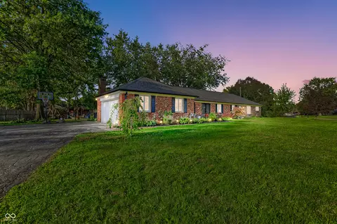 7855 David Ct, Brownsburg, IN 46112