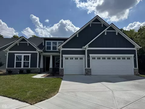 10693 Crum Ct, Fishers, IN 46037