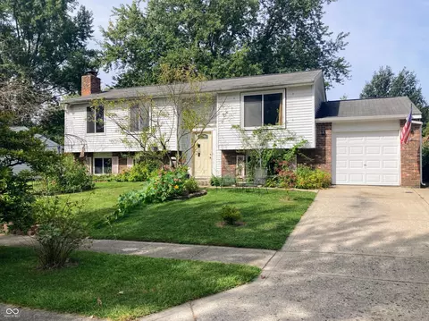 6810 Chauncey Dr, Indianapolis, IN 46221