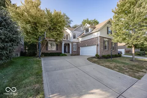 2626 Millgate Ct, Carmel, IN 46033