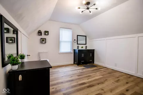 Bath - 305 Harrison St, Hope, IN 47246 photo 6 of 8