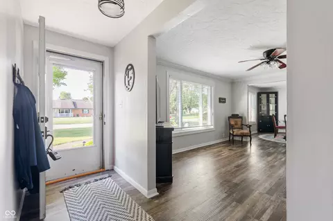 1006 Porto Bello St, Pendleton, IN 46064 photo 2