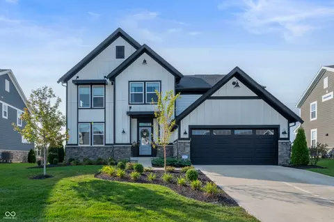 3562 Snowdon Dr, Westfield, IN 46074