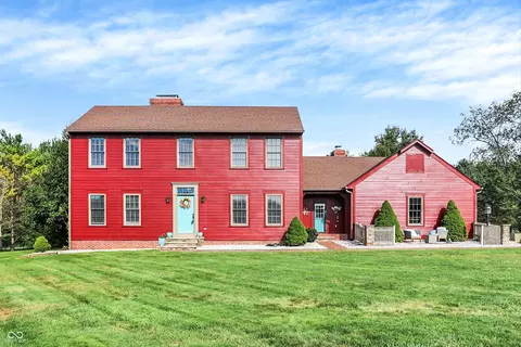 9311 Deer Ridge Dr, Zionsville, IN 46077