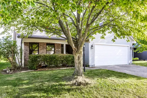 143 Tracy Ridge Blvd, New Whiteland, IN 46184