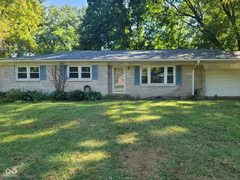37 Orchard Ln, Danville, IN 46122
