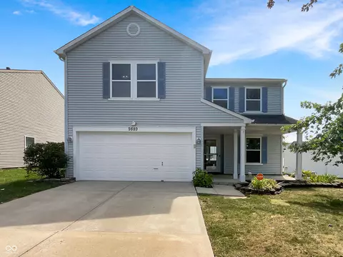 9889 Boysenberry Dr, Fishers, IN 46038