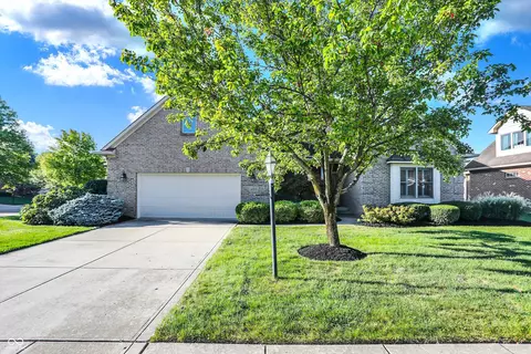 10173 Gemstone Dr, Noblesville, IN 46060