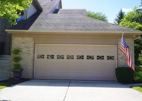 9067 Alcott Ct, Fishers, IN 46037