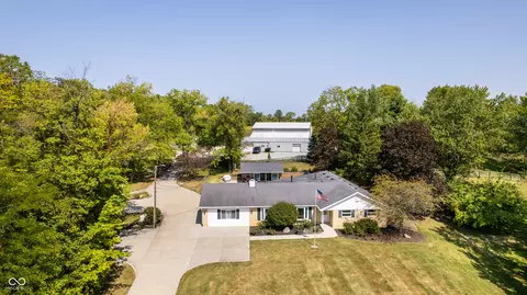 View/Area - 8620 W Fall Creek Dr, Pendleton, IN 46064 photo 6 of 6
