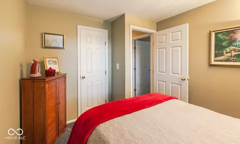 Bedroom - 8620 W Fall Creek Dr, Pendleton, IN 46064 photo 4 of 5
