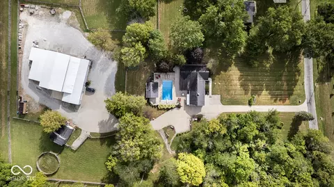 View/Area - 8620 W Fall Creek Dr, Pendleton, IN 46064 photo 5 of 6