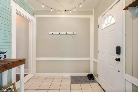 Entry Way - 308 E High St E, Pendleton, IN 46064 photo 1 of 2