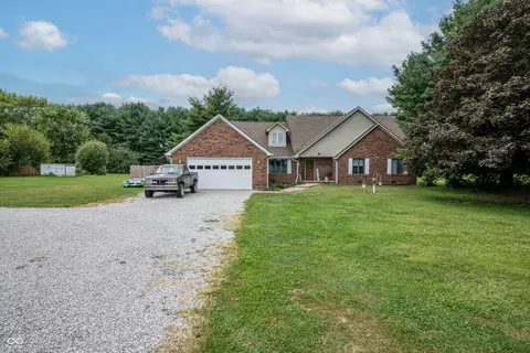 4325 N 400 W, Fairland, IN 46126