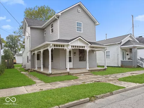 614 S West St, Shelbyville, IN 46176
