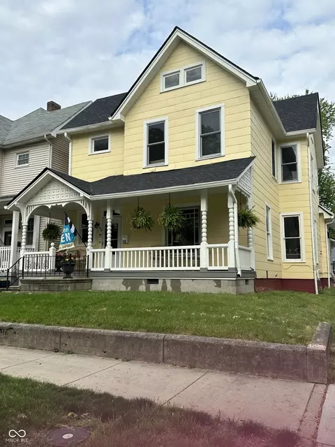 248 N 9th St, Noblesville, IN 46060